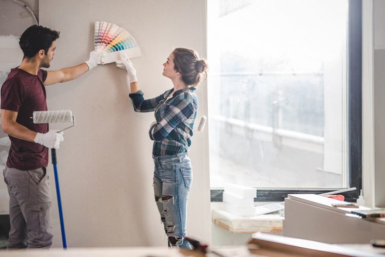 7 Proven Tips For DIY Interior Painting